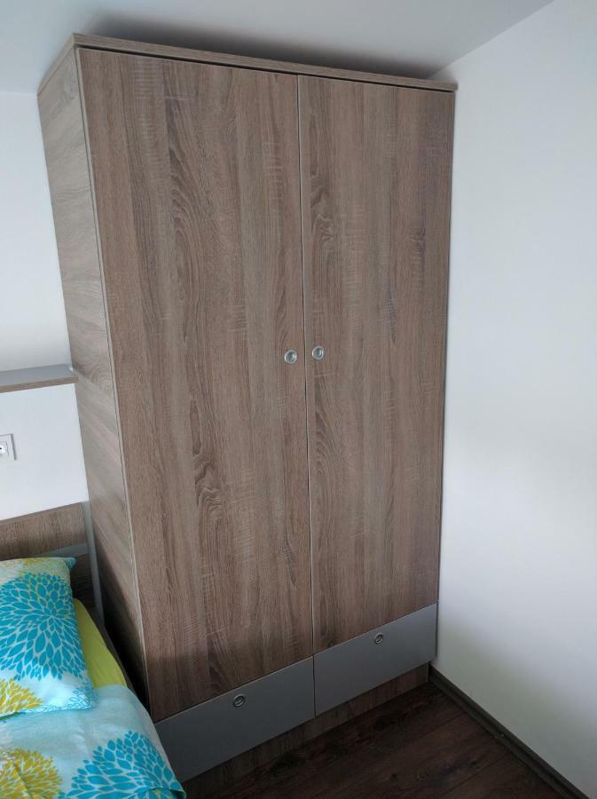 Apartmani Deak ヴィル エクステリア 写真